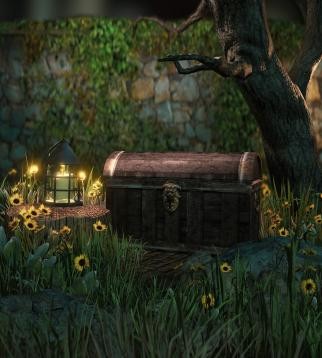 dunkle, hölzerne Schatzkiste mit goldenen Verschlüssen steht in einer Wiese vor einem Baum